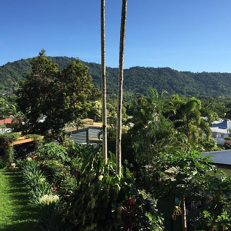 Hideaway On Hillview Apartment แคนส์ ภายนอก รูปภาพ